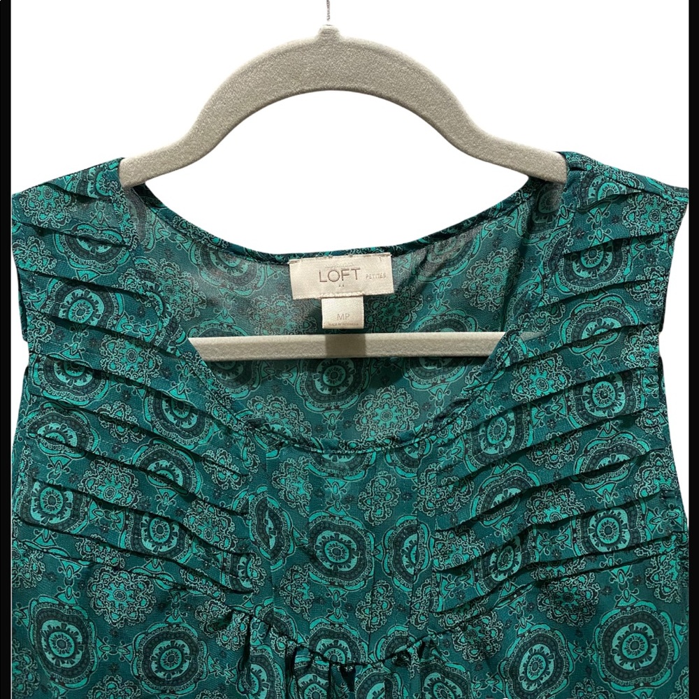 LOFT Tank Top - Picture 3 of 3